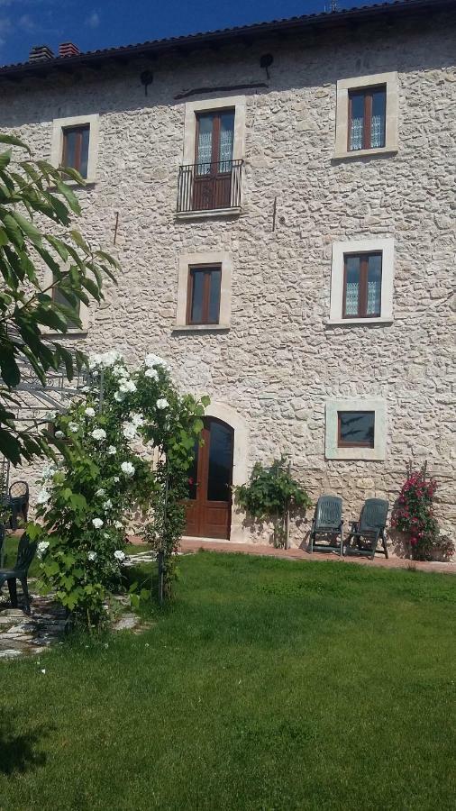 Alloggi Agrituristici Antica Dimora Villa San Demetrio ne' Vestini Kültér fotó
